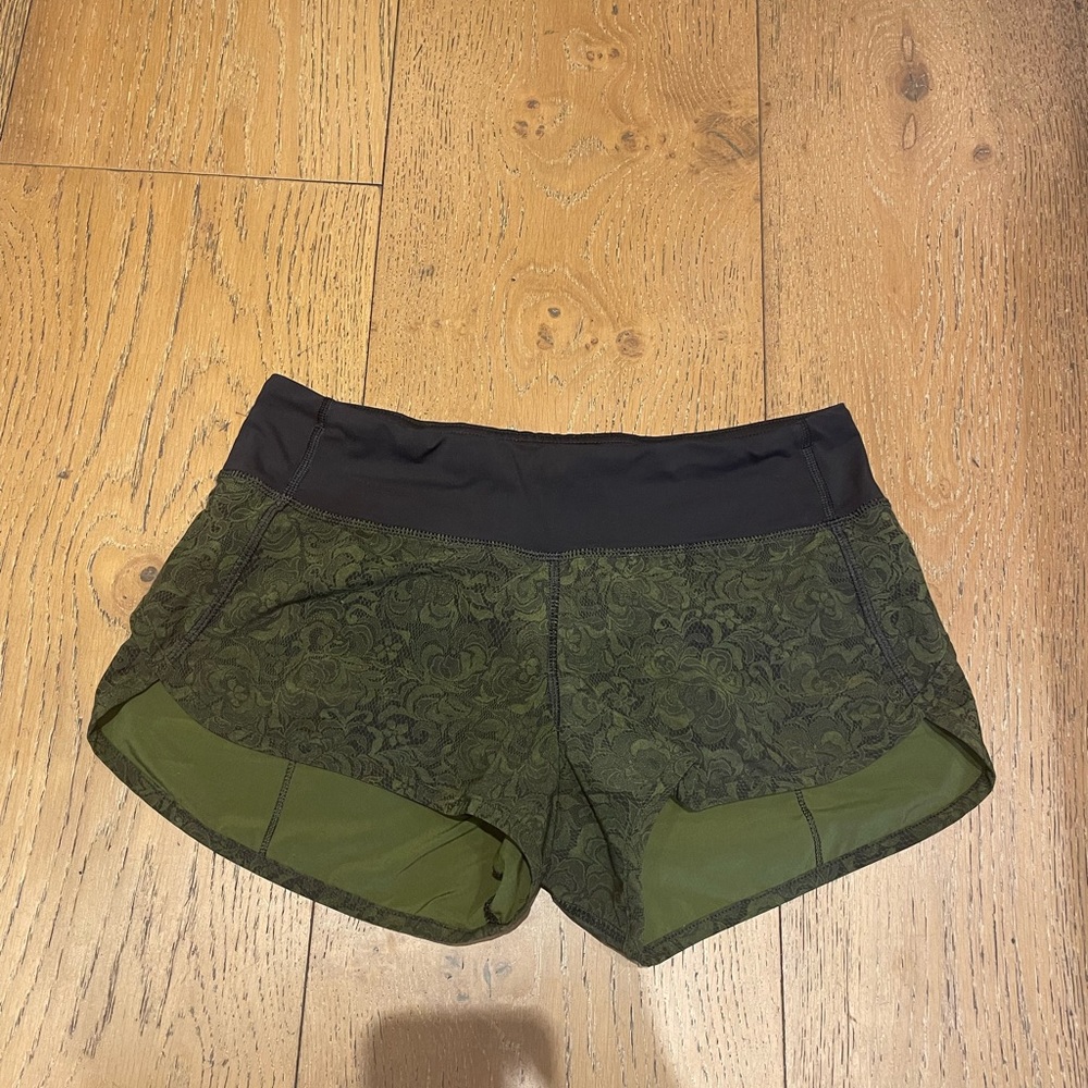 Lululemon speed shorts 2.5”